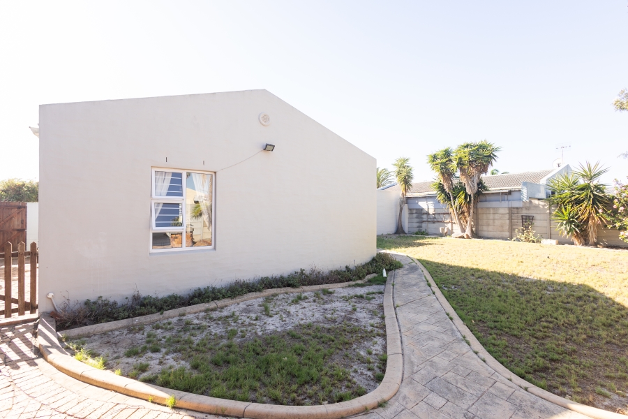 3 Bedroom Property for Sale in Edgemead Western Cape